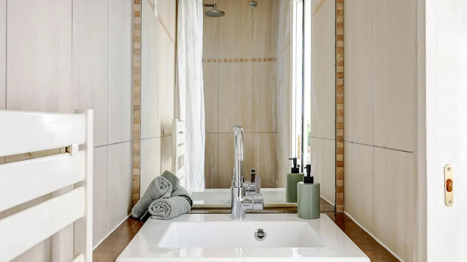 Bnbnova - Louvre & Palais Royal - Central Paris Apartment